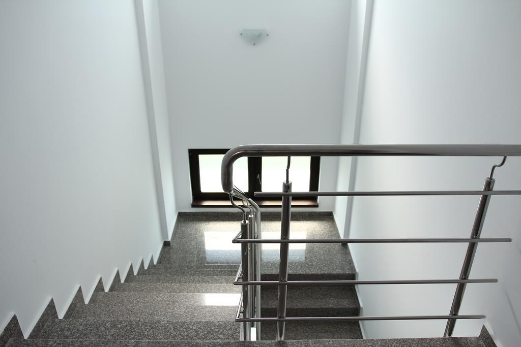 M13 Apartments Navodari Exterior photo